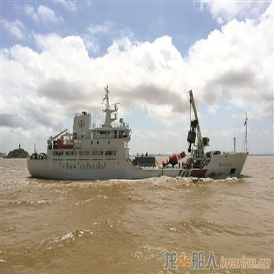 江南造船造全球首艘三維設(shè)計航標船試航