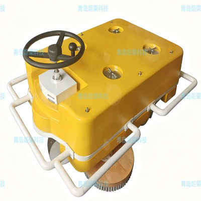 三刷盤(pán)液壓清洗車(chē)更高效的船體清理設(shè)備